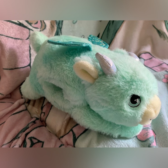 Russ hug-a-pet dragon plush - Picture 2 of 3